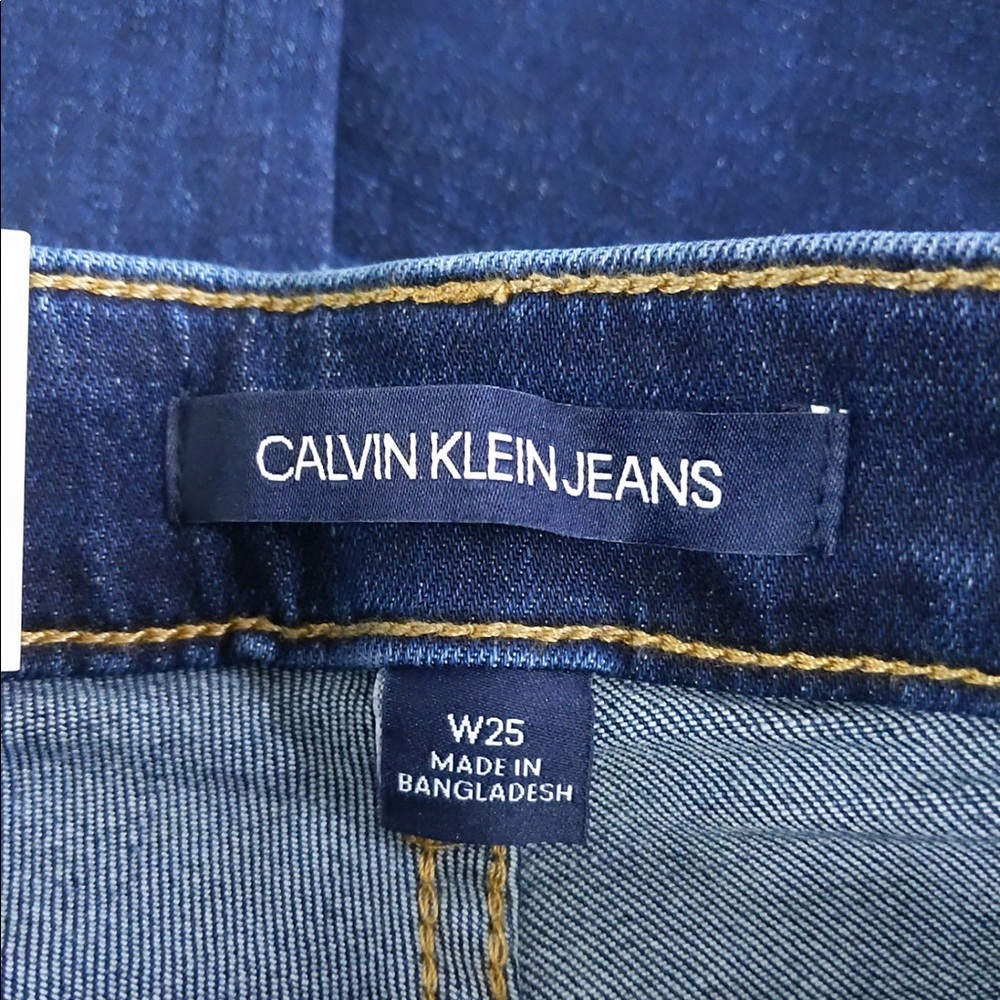 Calvin Klein Jeans Mid Rise Skinny Ankle Jeans - Picture 6 of 15